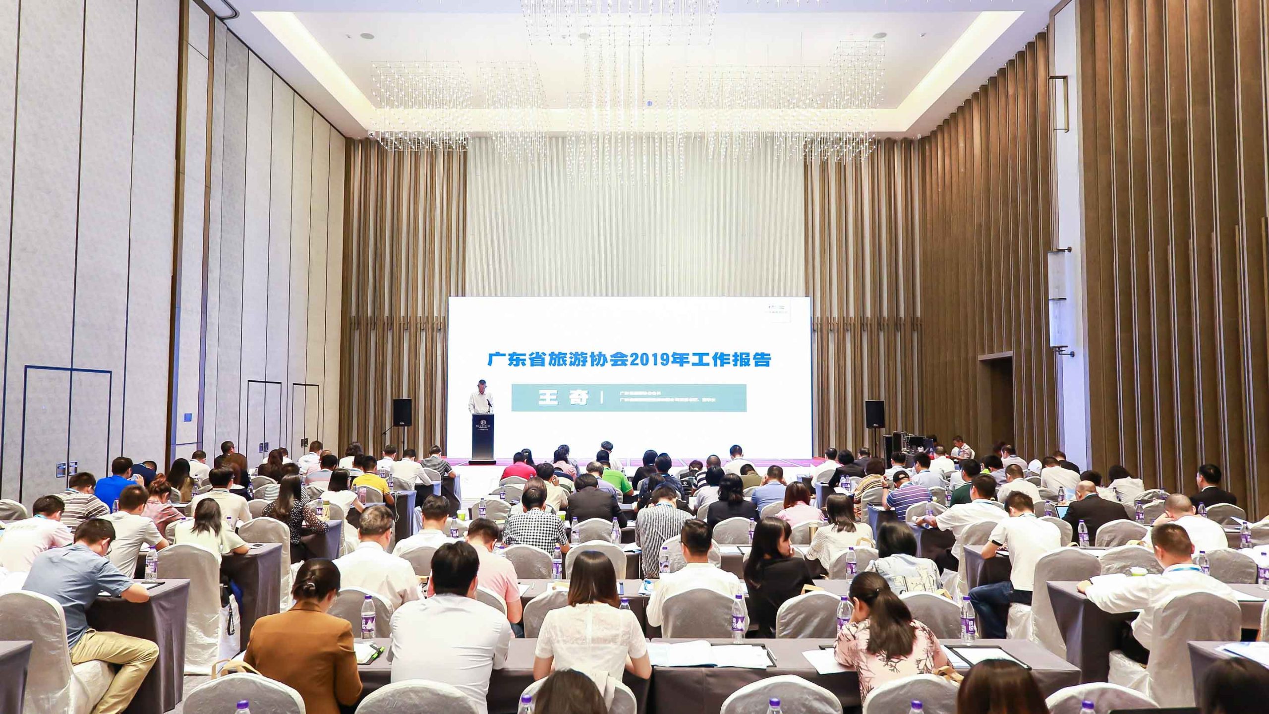 广州现场直播，实时捕捉城市动态，尽览羊城风采！